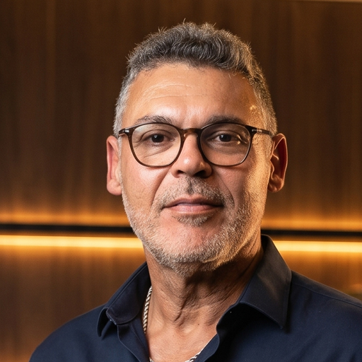 Dr. Paulo Lima